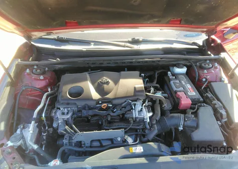 2019 Toyota Camry Le from USA, damaged, VIN 4T1B11HK5KU763155